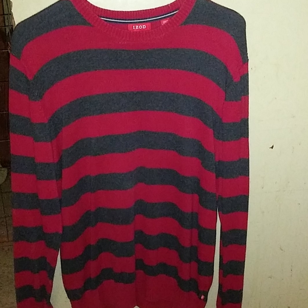 Izod sweater size med
